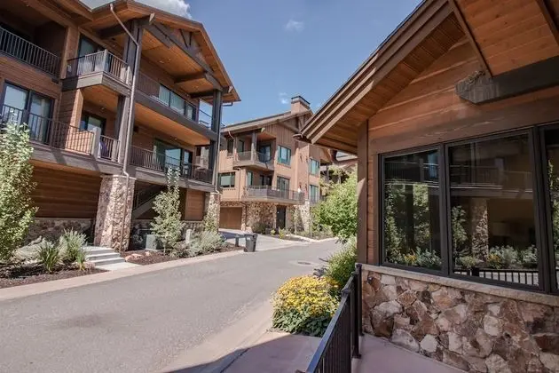 Juniper Landing By Lespri Management - Öne Çıkan Resim