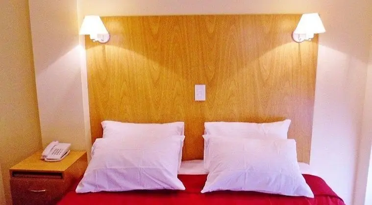 Juramento de Lealtad Townhouse Hotel - Oda