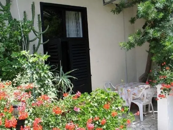 Jure - Ground Floor Studio-apartments - SA1