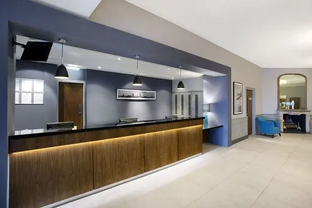 Jurys Inn Aberdeen Airport - Lobi