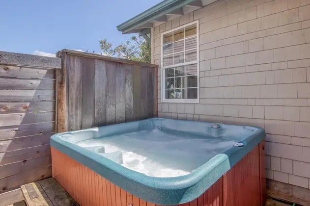Just Beachy - Spa