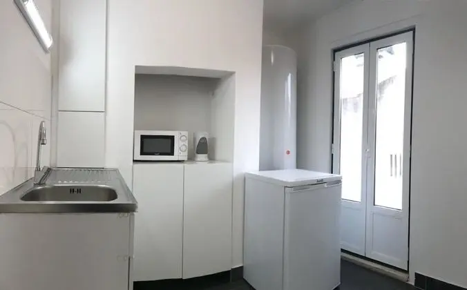 Just Lisbon Hostel & A.L - Mutfak