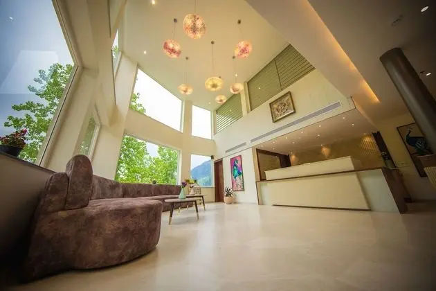 juSTa Grand View Resort & Spa - Lobi