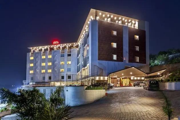 juSTa Sajjangarh Resort & Spa - Dış Mekan