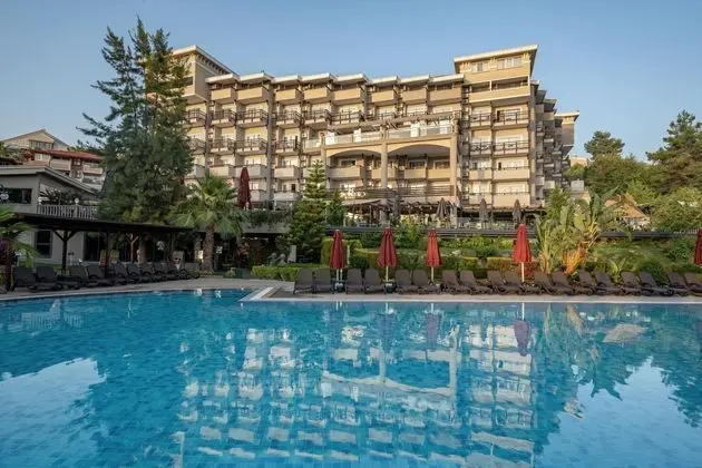Justiniano Deluxe Resort - 2