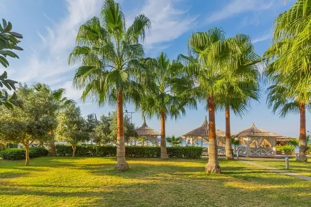 Justiniano Deluxe Resort - 9