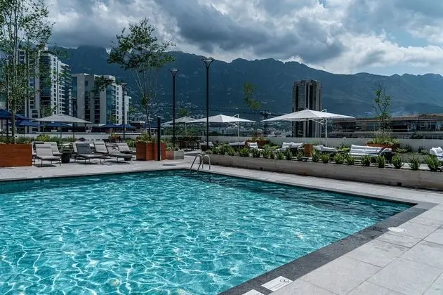 JW Marriott Hotel Monterrey Valle - Havuz