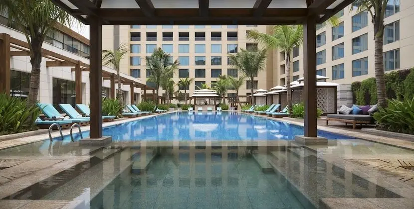 JW Marriott Mumbai Sahar - Havuz