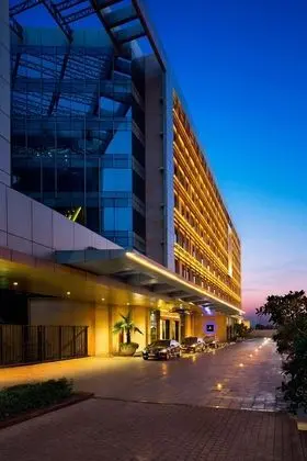 JW Marriott Hotel New Delhi Aerocity - Dış Mekan