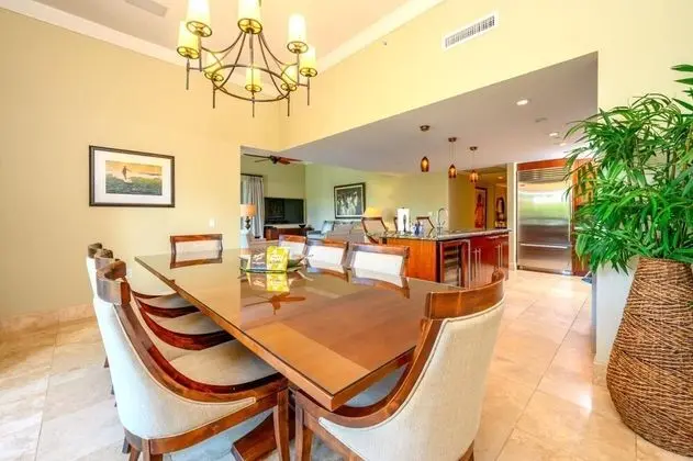 K B M Resorts- Hkh-150 Ultimate 3Bd Ocean-front, Private Yard, Steps to Pool and Beach! - Yerinde Yemek
