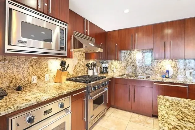 K B M Resorts- Hkh-204 Upgraded 3Bd Luxury Villa, Ocean, Beach Views, Boardwalk Access! - Mutfak