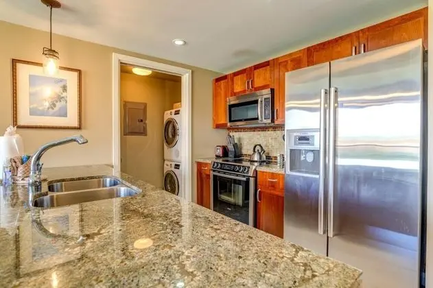 K B M Resorts- Hkh-240 Remodeled 1bd, Upgraded Furnishing - Mutfak