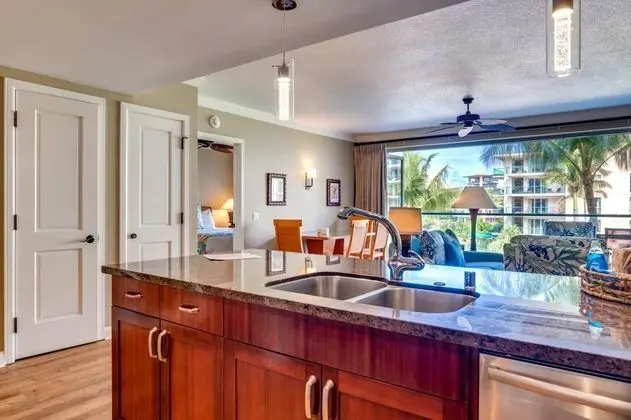 K B M Resorts- Hkh-305 Large 2bd, Chefs Kitchen, Ocean Views, Easy Beach Pool Access! - Mutfak