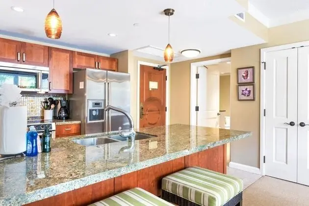 K B M Resorts- Hkh-318 Beautiful 1Bd Villa, Ocean Views, Easy Pool, Beach, spa Access! - Mutfak