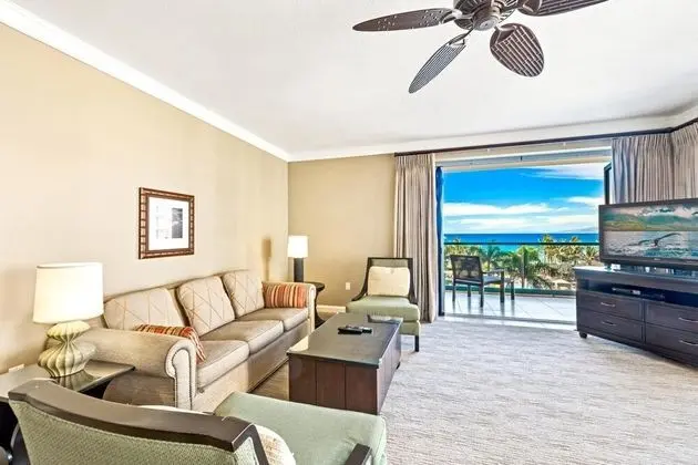 K B M Resorts- Hkh-515 Ultimate 2Bd Villa, Large Balcony, Ocean Views, Seating for 6! - Oda Düzeni