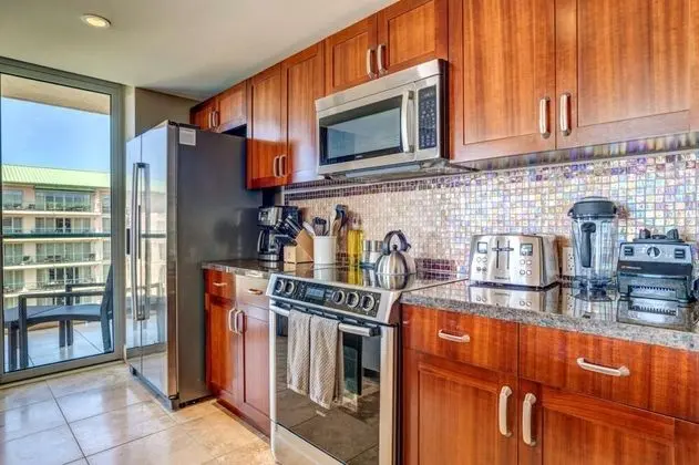 K B M Resorts- Hkh-609 Luxurious 2Bd With Large Balcony, Chefs Kitchen, Ocean Views! - Mutfak