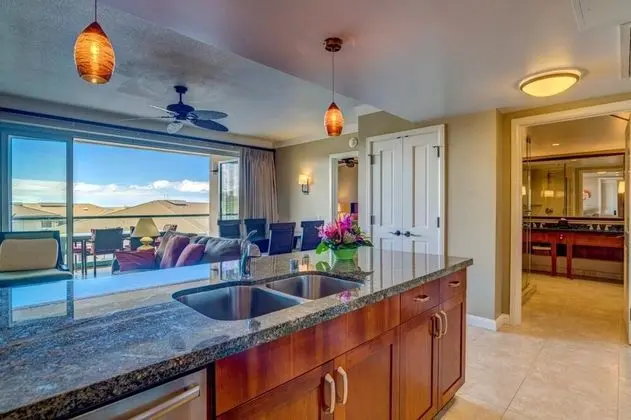 K B M Resorts- Hkh-816 Oversized 1bd, 8th-floor, big Ocean Views, Quiet, Chefs Kitchen! - Mutfak