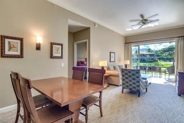 K B M Resorts- Hkk-108 Ground Floor 1 Bedroom Den, 1 Bathroom Villa - Yerinde Yemek