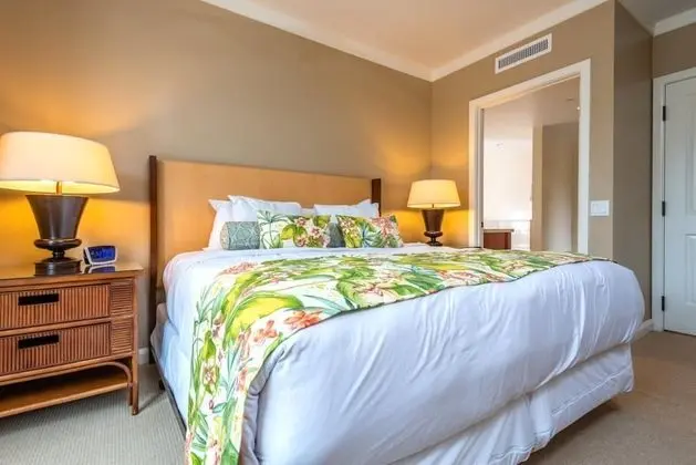K B M Resorts- Hkk-234 Coveted 2Bd Corner Villa, Expansive Layout, Stunning Views!