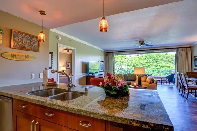 K B M Resorts- Hkk-242 Luxury 2bd, Dual Master Suites, Large Floorplan, Close to Pool! - Mutfak