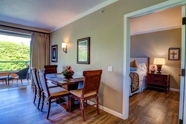 K B M Resorts- Hkk-242 Luxury 2bd, Dual Master Suites, Large Floorplan, Close to Pool! - Yerinde Yemek