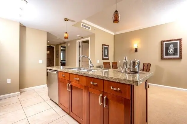 K B M Resorts- Hkk-332 Large 2Bd With Spacious Balcony, Entertaining up to 6 Plus Views! - Mutfak