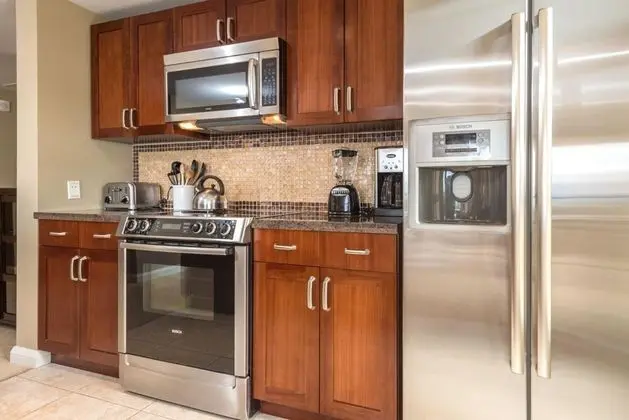 K B M Resorts- Hkk-439 Remodeled 2bd, Largest Wrap-around Balcony, Direct Ocean Views! - Mutfak