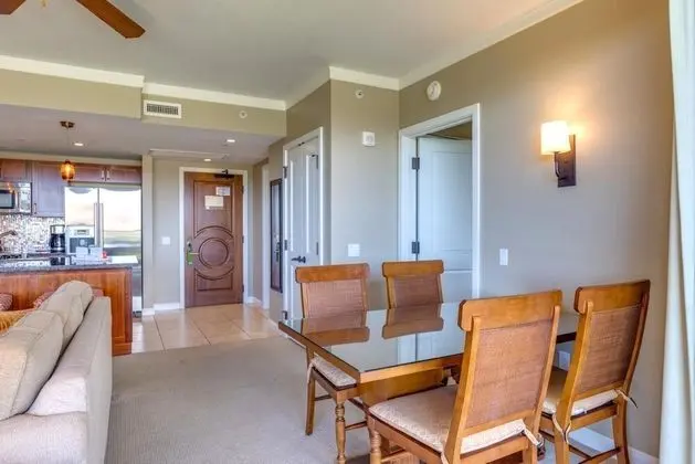 K B M Resorts- Hkk-816 Over-sized 1bdrm, 690 sq. Ft., Easy Pool and Beach Access, Remodeled! - Yerinde Yemek