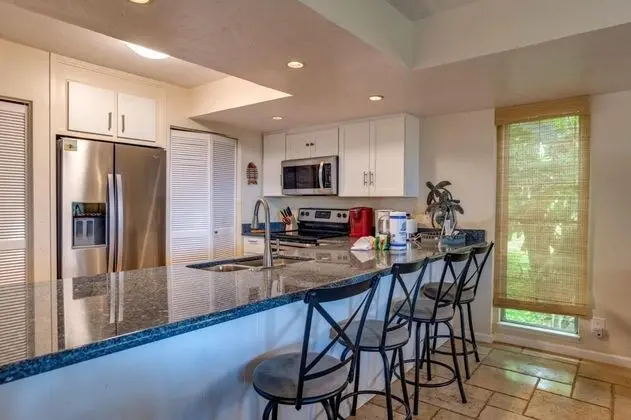 K B M Resorts- Kpl-28 Ultimate 3bdrm Ocean View, Quiet Neighborhood, Short Drive or Walk to Kahekili Beach Park! - Oda Düzeni