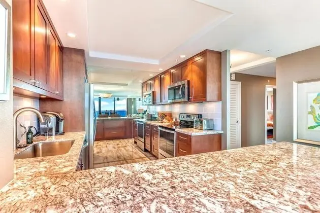 K B M Resorts- Mah-1211 Penthouse 2bd, Ocean Views as far as you can See, Remodeled! - Mutfak