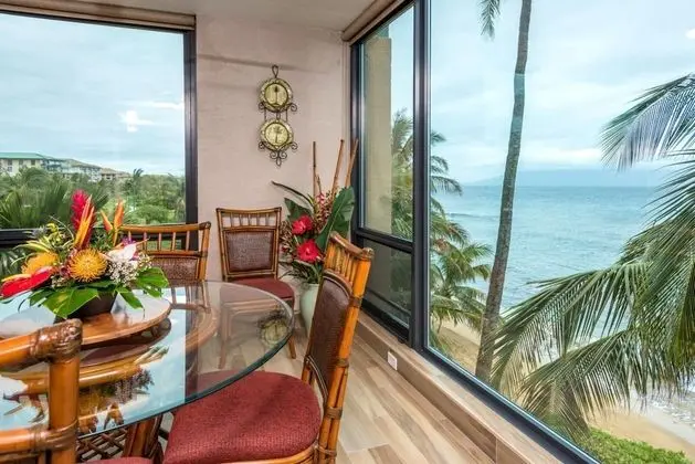 K B M Resorts- Mah-419 Gorgeous Corner-unit, 2bd, 2ba, Recent Remodel, Ocean-front, 270 Degree Views! - Yerinde Yemek