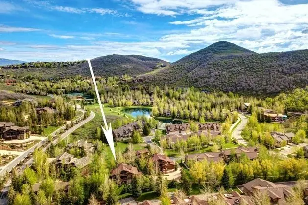 K B M Resorts- Pge-2413 Large 3Bd Chalet, Deer Valley Mountain Views, Private hot Tub! - Dış Mekan
