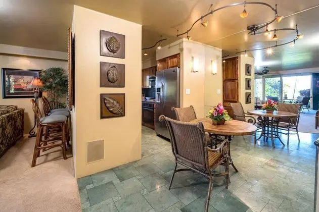 K B M Resorts- Pol-109 Expansive 2bd, Ocean Front Resort, Easy Access, Steps to Beach! - Yerinde Yemek