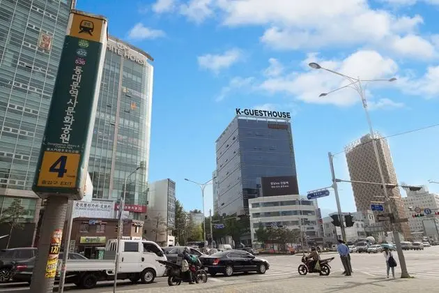 K GUESTHOUSE DONGDAEMUN PREMIUM