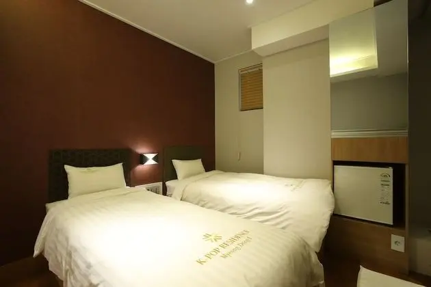 K-Pop Residence Myeong Dong - Öne Çıkan Resim