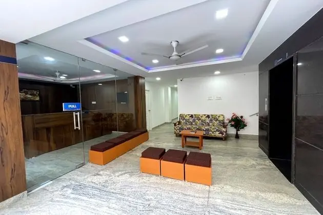 K11 Express - Opp Express Avenue - Öne Çıkan Resim