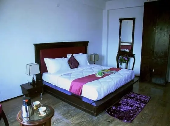 Hotel K2 Continental - Oda