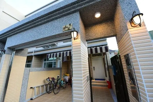 K2 Hostel