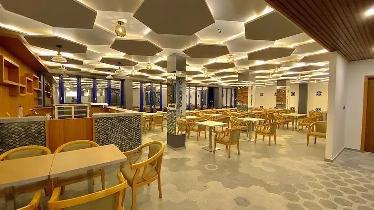 Kaani Palm Beach - Genel