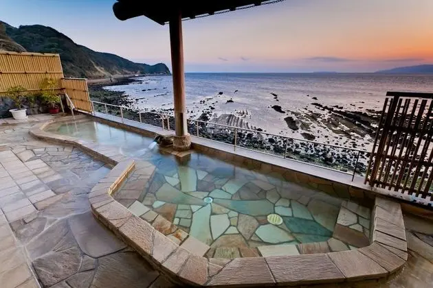 Kada Onsen Seaside Hotel Kada Kaigetsu - Spa