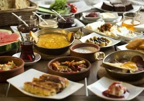 Kadılar Pasazade Konağı Butik Otel - Yerinde Yemek