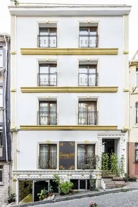 Kadırga Antik Hotel