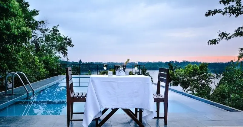 Kadolana Eco Village - Havuz