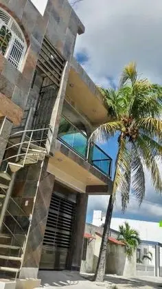 Kaeli's Caribbean Studios