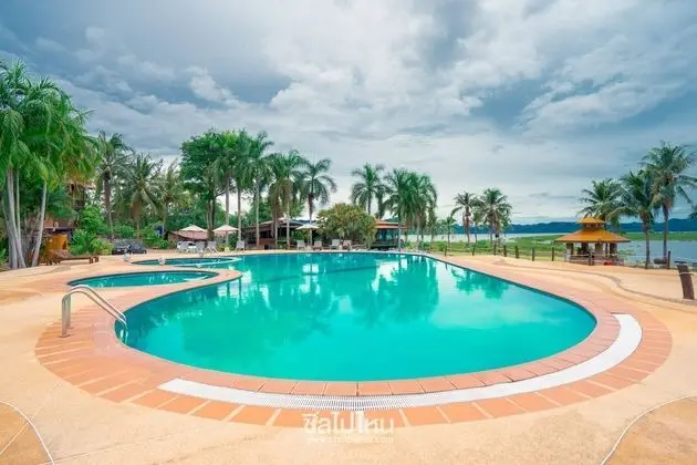 Kaengkrachan Boathouse Paradise Resort - Havuz
