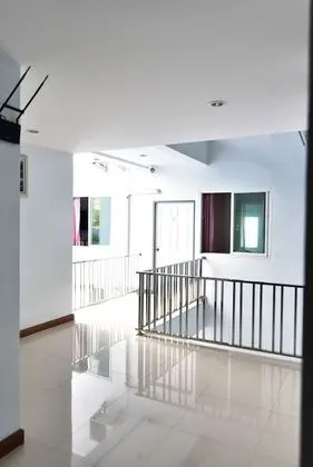 Kaewfathip Apartment - İç Mekan