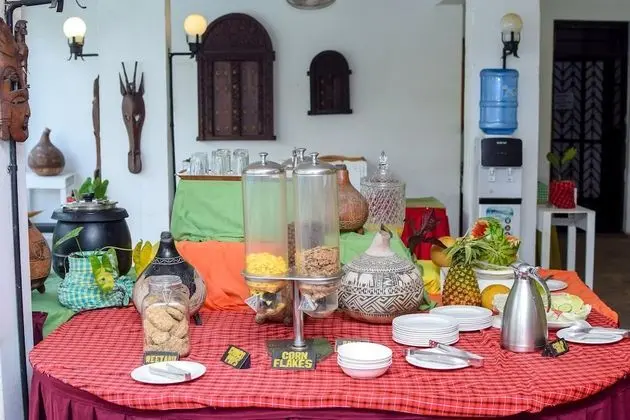 Kahama Hotel Mombasa - Yerinde Yemek
