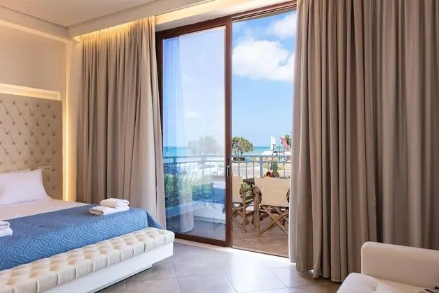 Kahlua Bay Apartments