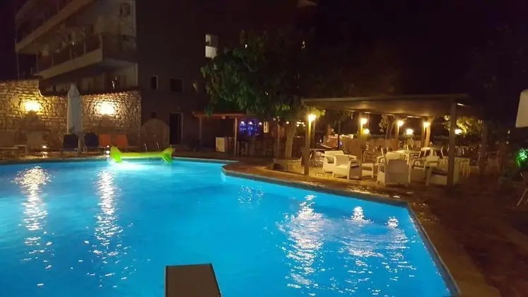 Kaiafas Lake Hotel - Genel
