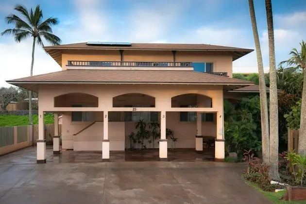 Kaiholo Hale